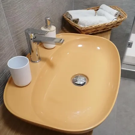 Residenza Albula Perusia 3*